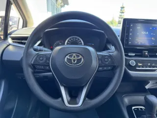 Toyota Corolla 2022 — фото 19 из 26
