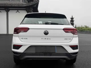 Volkswagen T-Roc 2022 — фото 5 из 14