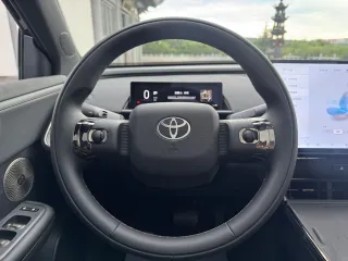 Toyota bZ3X 2025 — фото 8 из 27