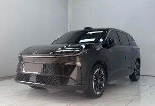 Toyota bZ3X 2025 — фото автомобиля из Китая