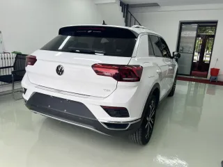 Volkswagen T-Roc 2022 — фото 2 из 5