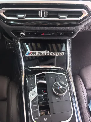 BMW 3-Series 2023 — фото 10 из 20