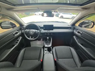 Honda Vezel 2023 — фото 14 из 29
