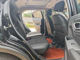 Honda Vezel 2023 — фото 20 из 29