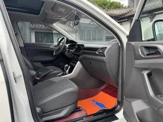Volkswagen T-Cross 2021 — фото 10 из 58