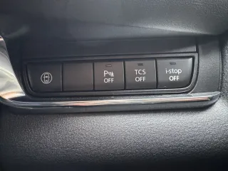 Mazda CX-30 2022 — фото 11 из 29
