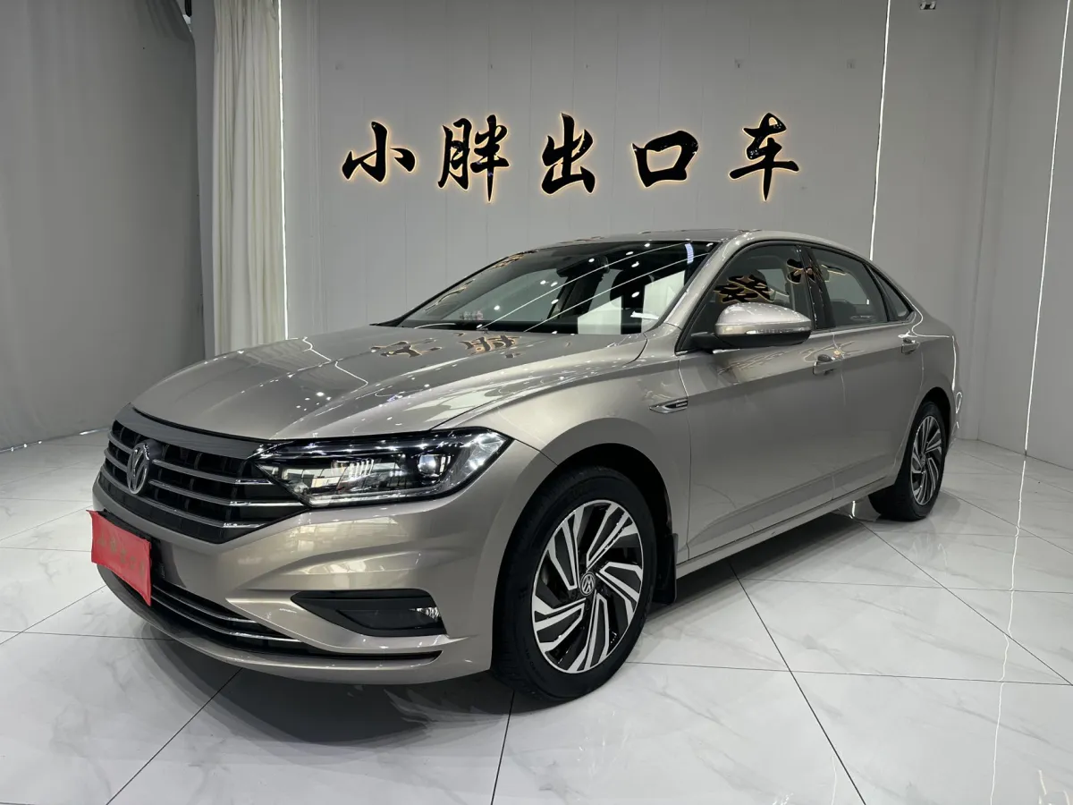 Volkswagen Sagitar