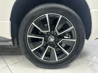 Skoda Karoq 2022 — фото 21 из 29