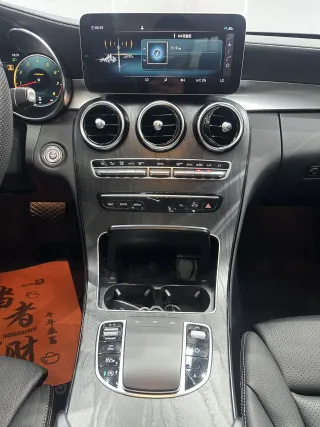 Mercedes C-Class 2020 — фото 12 из 28