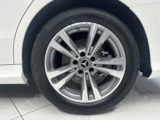 Mercedes C-Class 2020 — фото 20 из 28