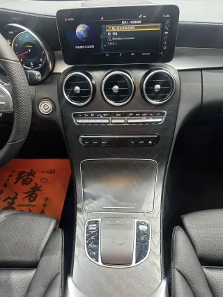 Mercedes C-Class 2020 — фото 12 из 28