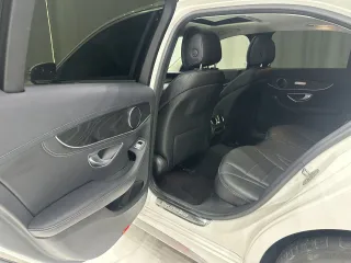 Mercedes C-Class 2020 — фото 16 из 28