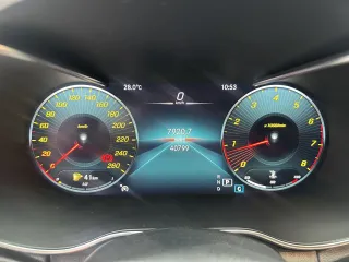 Mercedes C-Class 2020 — фото 10 из 28