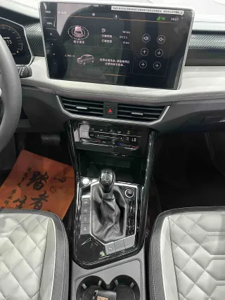 Volkswagen Tayron 2023 — фото 7 из 18