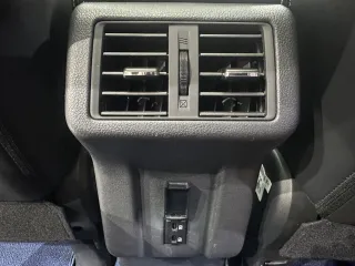 Mitsubishi Outlander 2021 — фото 15 из 28