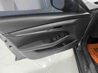 Mazda3 2022 — фото 3 из 10