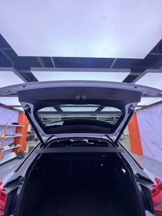 Audi Q2 2021 — фото 13 из 23