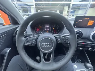 Audi Q2 2021 — фото 14 из 23