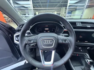 Audi Q3 2023 — фото 11 из 25