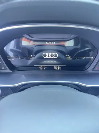 Audi Q3 2022 — фото 13 из 26