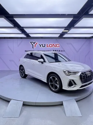 Audi Q3 2022 — фото 8 из 26