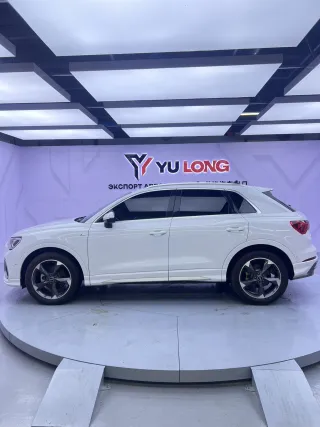 Audi Q3 2022 — фото 3 из 26