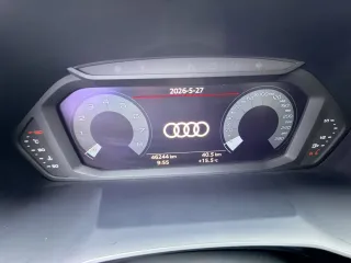 Audi Q3 2022 — фото 11 из 25