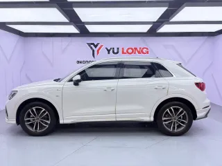 Audi Q3 2022 — фото 3 из 25