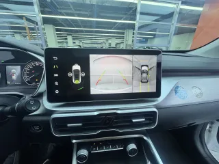 Geely Coolray 2022 — фото 12 из 24