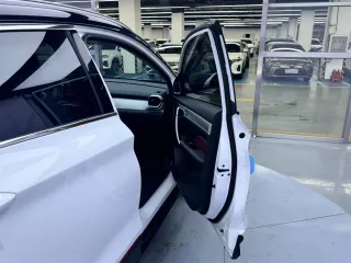 Geely Coolray 2022 — фото 10 из 24