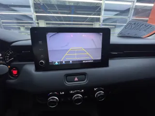 Honda Vezel 2023 — фото 14 из 23