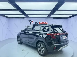 Kia Seltos 2023 — фото 4 из 25