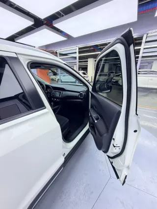 Nissan Kicks 2023 — фото 11 из 25