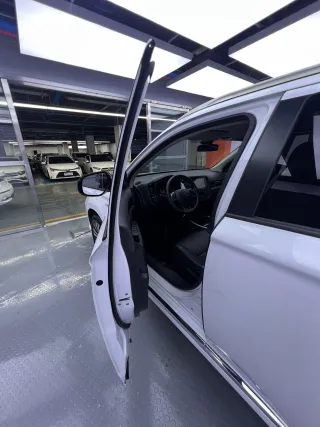 Mitsubishi Outlander 2022 — фото 13 из 22