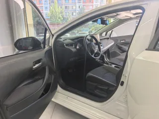 Toyota Corolla 2022 — фото 7 из 25