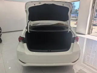 Toyota Corolla 2022 — фото 18 из 25