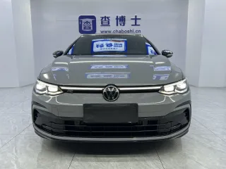 Volkswagen Golf 2023 — фото 2 из 15