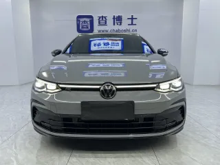 Volkswagen Golf 2023 — фото 2 из 30