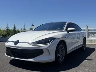 Volkswagen Lamando 2022 — фото автомобиля из Китая