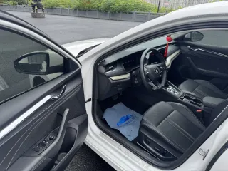 Skoda Octavia 2022 — фото 3 из 27