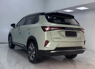 Wuling ASTRA 2022 — фото 1 из 26