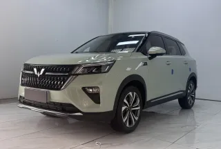 Wuling Xingchen 2022 — фото автомобиля из Китая