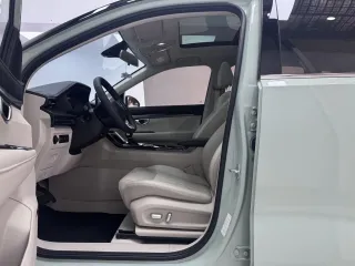 Wuling ASTRA 2022 — фото 11 из 26