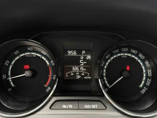 Skoda Kamiq 2023 — фото 15 из 19