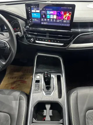 Haval H6 2023 — фото 12 из 28