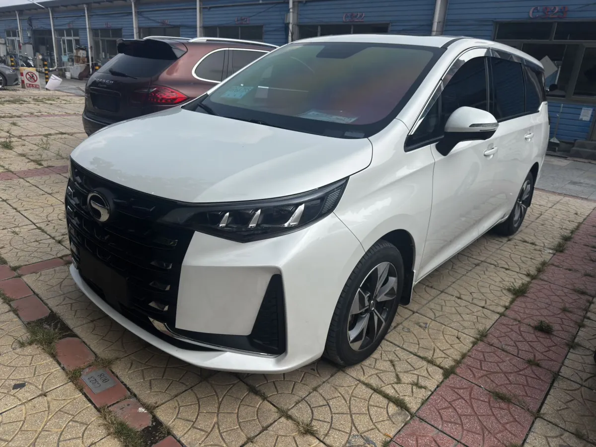 GAC Trumpchi M6