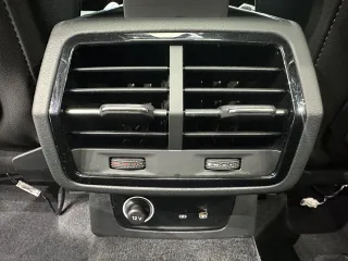 Audi Q3 2022 — фото 15 из 25