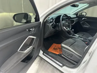Audi Q3 2022 — фото 4 из 25