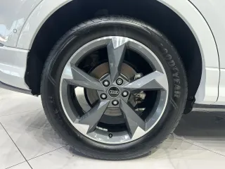 Audi Q3 2022 — фото 21 из 25