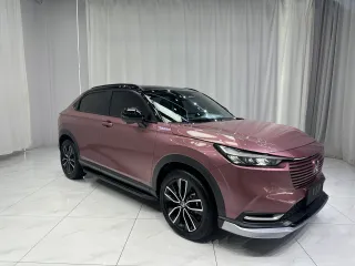Honda Vezel 2022 — фото 3 из 28